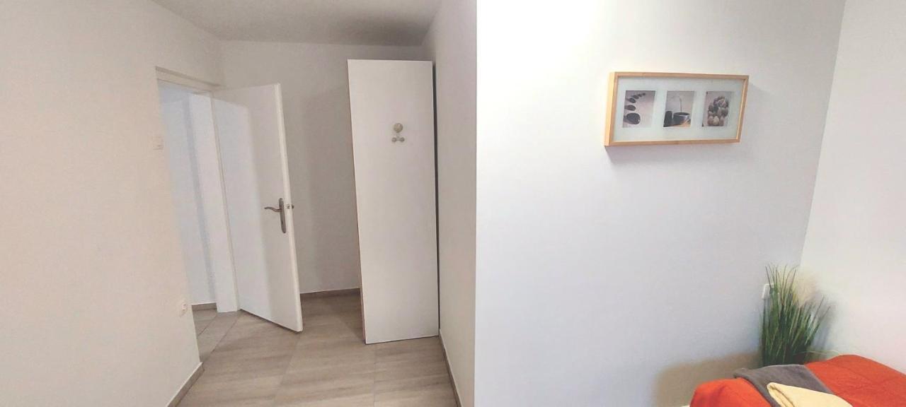 Jo-Ma Apartma - Safe Parking Ljubljana Bagian luar foto