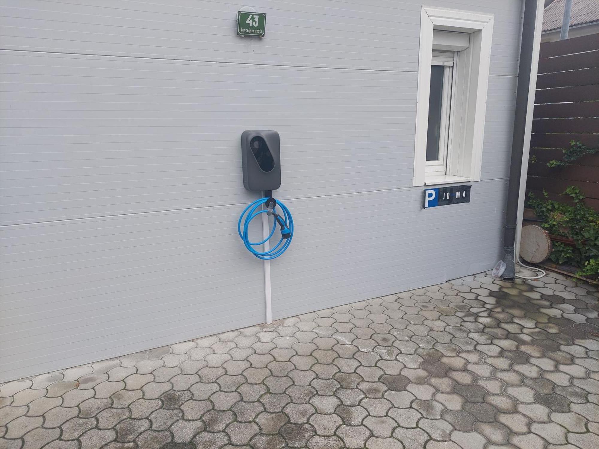 Jo-Ma Apartma - Safe Parking Ljubljana Bagian luar foto